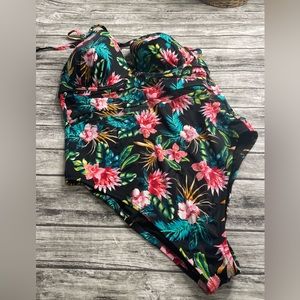 One piece bathing suit